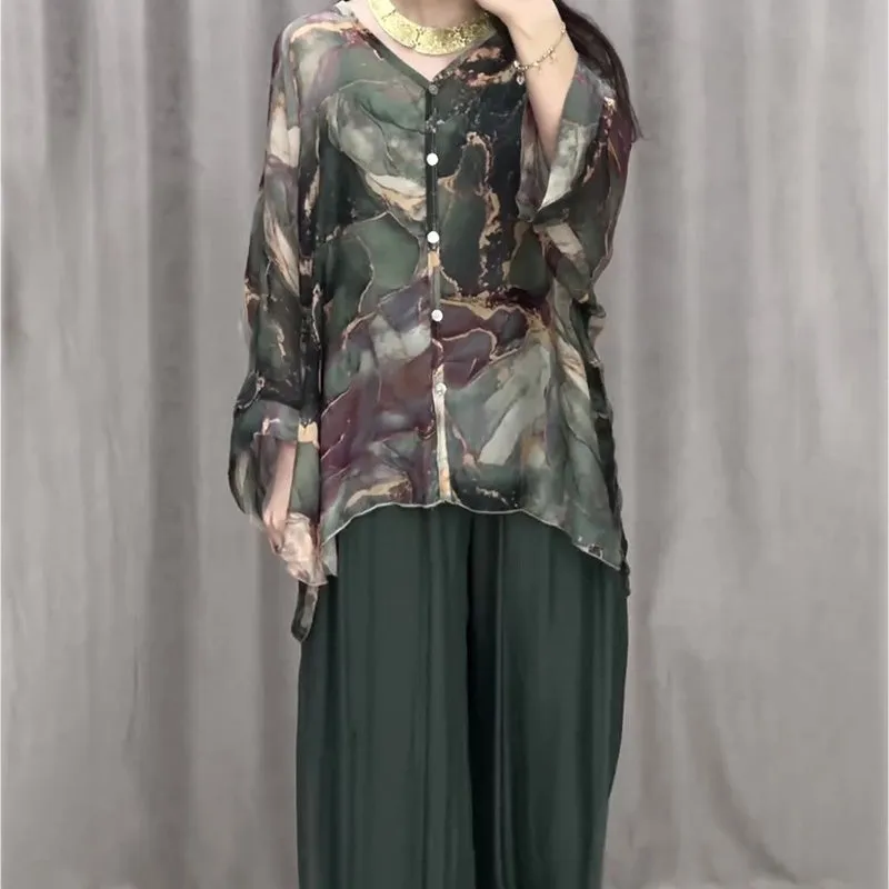 Casual V-neck Printed Three Piece Suit